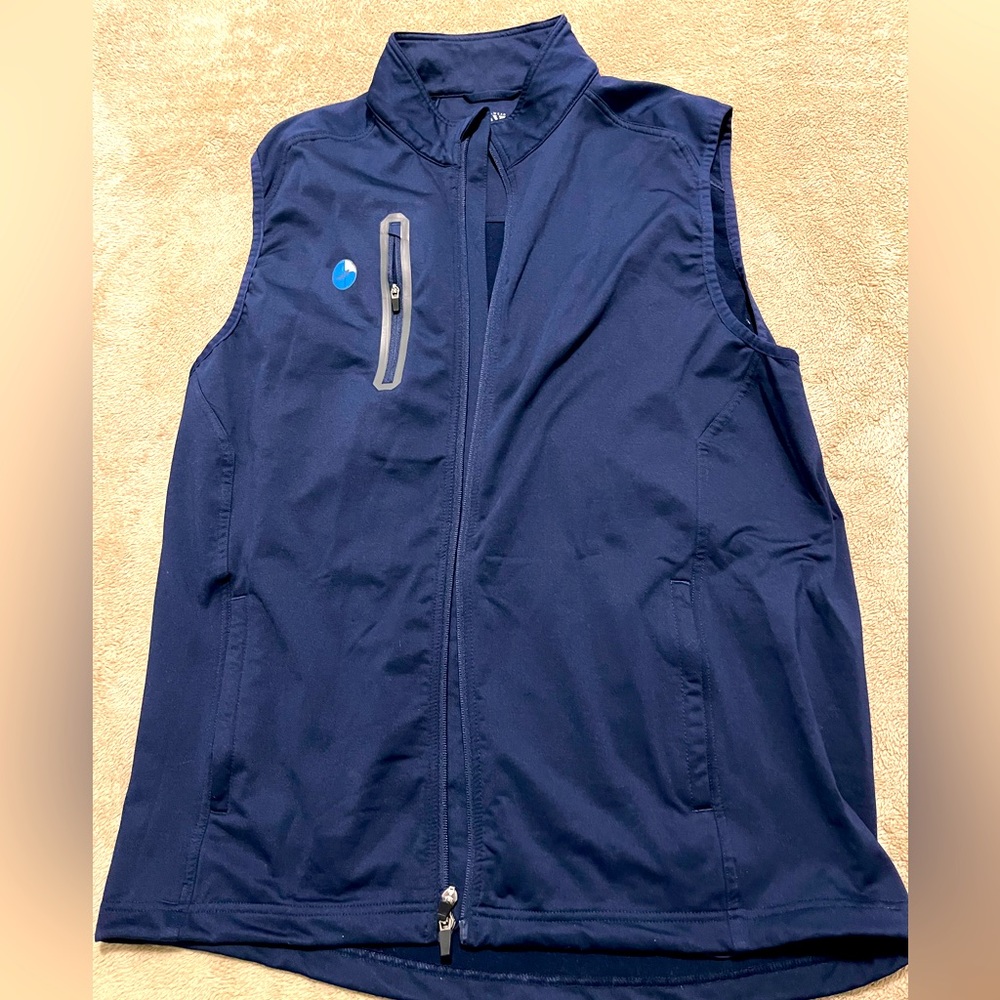 LevelWear sleeveless warm jacket
